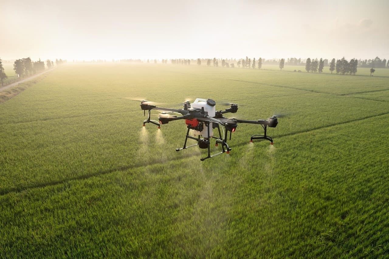 Top Drone Reviews and Buying Guide for Beginners and Experts